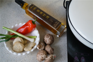 Fish Cake and Mushroom Stir-fry recipe