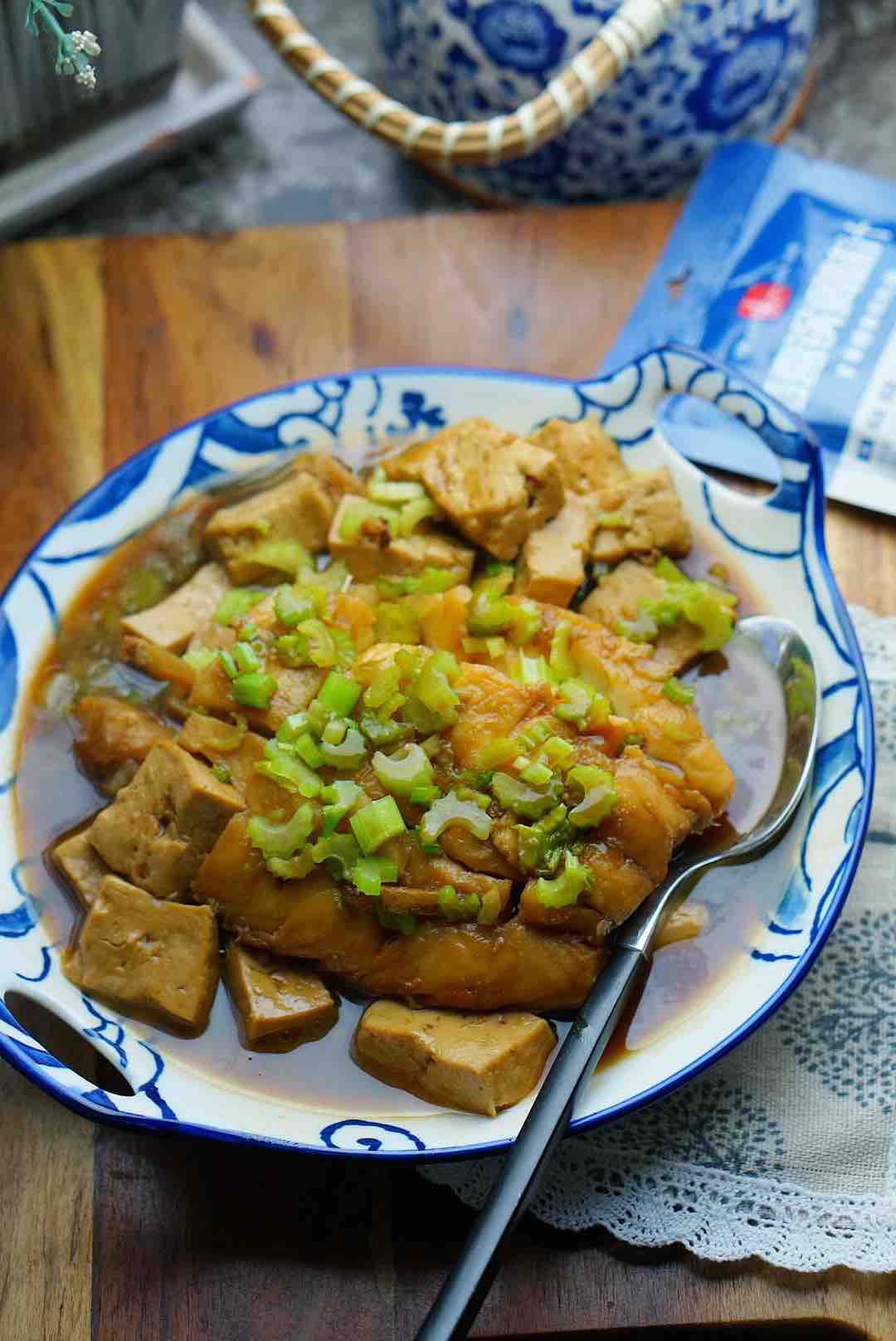 Braised Herring with Tofu recipe