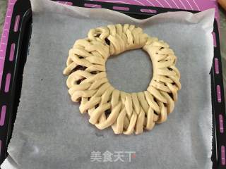 #四session Baking Contest and is Love to Eat Festival# Honey Bean Garland Bread recipe