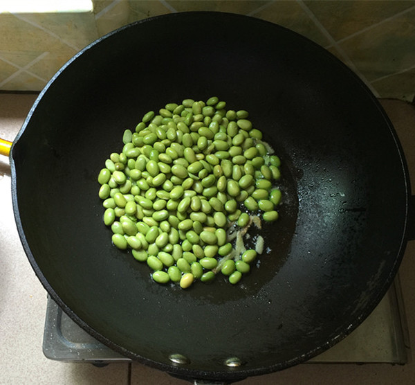 Stewed Fish Fillet with Edamame recipe