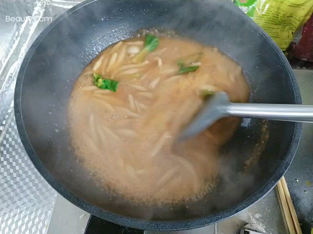 #试吃格林莜麦面#蛋子小鱼 recipe