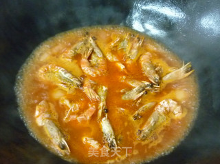 Shrimp in Emerald Tomato Sauce recipe