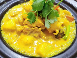 Hong Kong Style Chicken Curry recipe