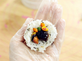 Seaweed Tuna Rice Ball recipe