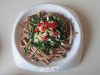 Toon Mixed with Dried Eggs recipe