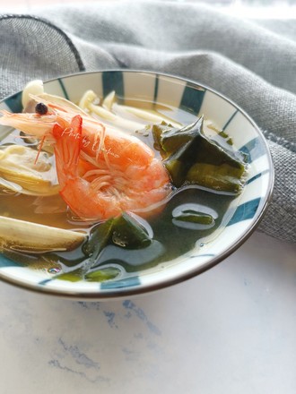Wakame Seafood Tofu Soup recipe