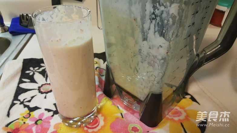 Banana Apple Milkshake recipe