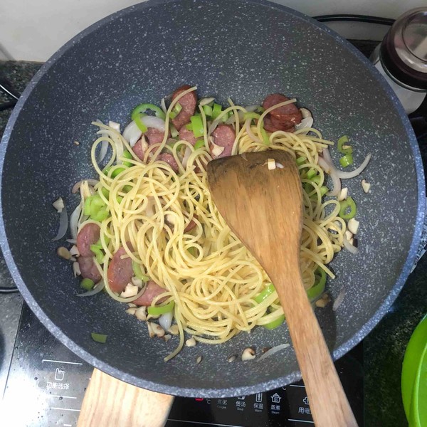 Black Pepper Beef Sausage Pasta recipe