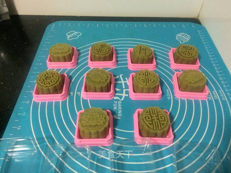 Matcha Red Bean Mooncake recipe