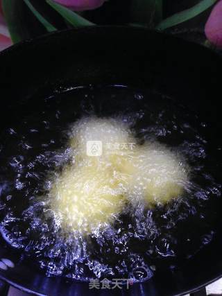 #aca烤明星大赛# Hot Noodles and Brown Sugar Fried Cake recipe