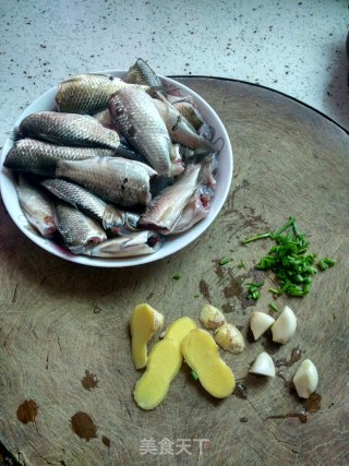 Crucian Fish Soup recipe