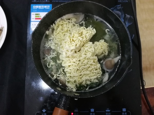#中卓牛骨汤面#｜shrimp Bone Soup Noodle recipe