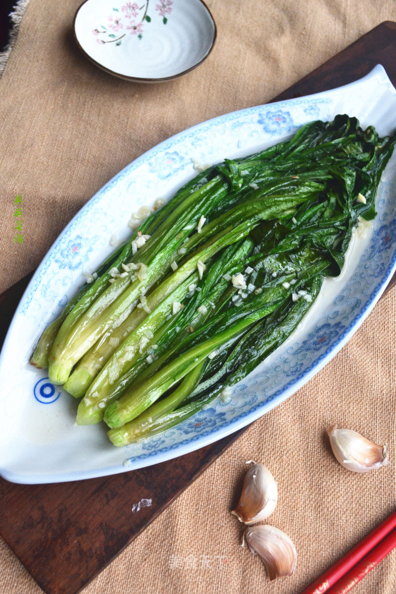 Garlic Lettuce recipe