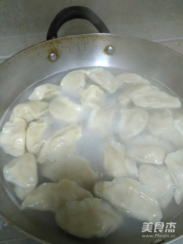 Cabbage Pork Dumplings recipe