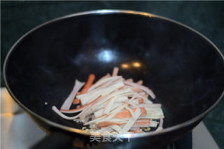 [qq Noodles with Crab Sticks and Chives] recipe