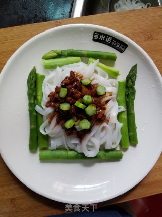 Hor Fun with Meat Sauce recipe