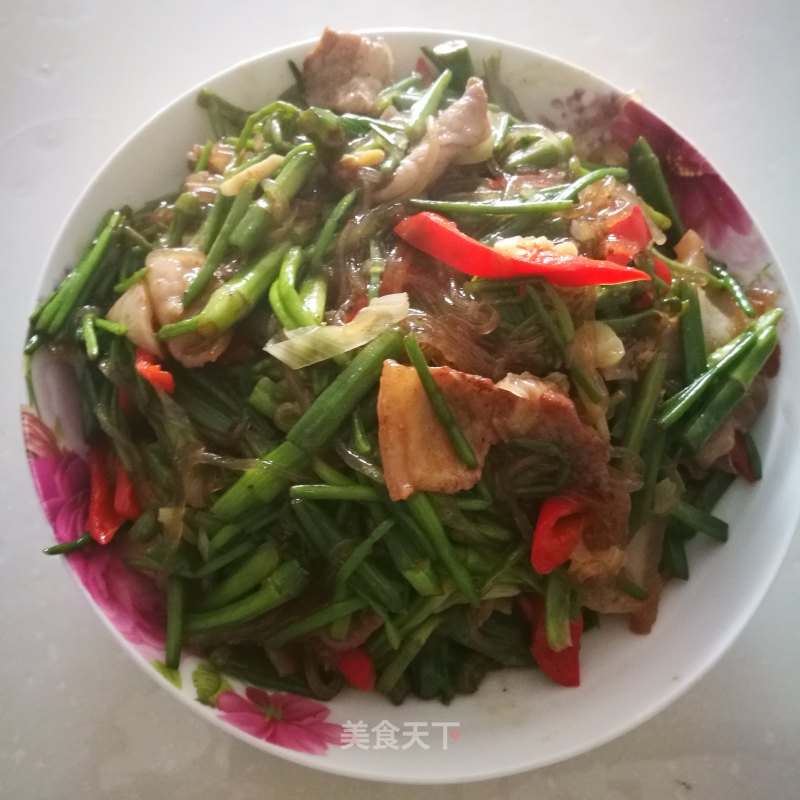 Stir-fried Noodles with Cress recipe