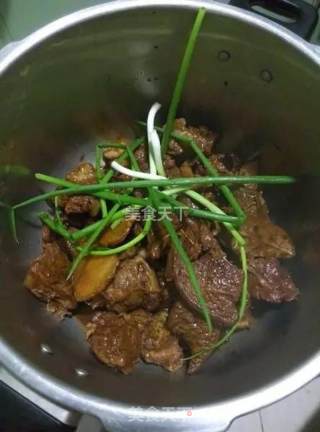 Braised Beef Brisket in Claypot recipe