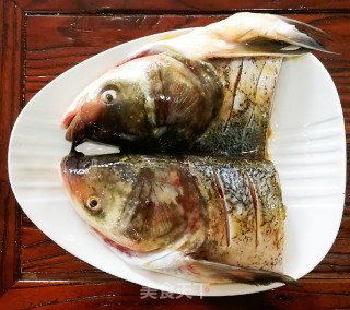 Two-color Chopped Pepper Fish Head recipe