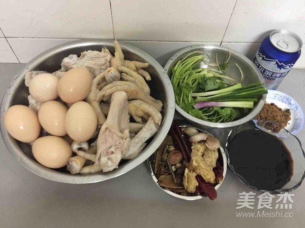 Braised Chicken Feet, Braised Bones in Sauce, Braised Eggs, A Pot of Braised Water recipe