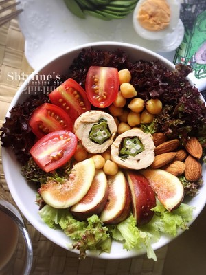 Quinoa Reduced Fat Salad [end of Mix and Match] recipe