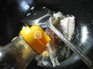 Black Pomfret with Soy Sauce recipe