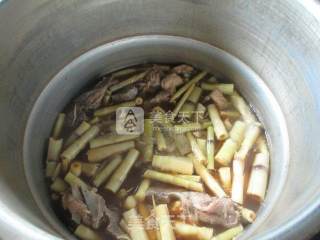 Boiled Keel with Wild Bamboo Shoots recipe