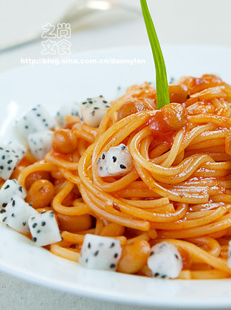 Pasta with Pitaya and Tomato Sauce and Soy Beans