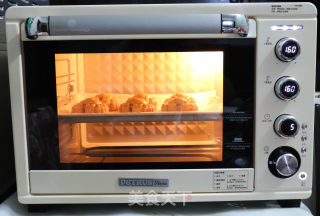 Overbearing Crab Mooncakes recipe