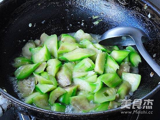 Vegetarian Fried Snake Gourd recipe