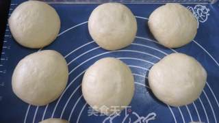 Hong Kong Style Milk Steak Bun recipe