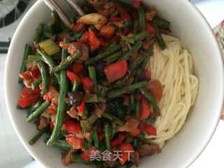 One Person Gets Shredded Pork Noodles with Egg, Beans and Carob recipe