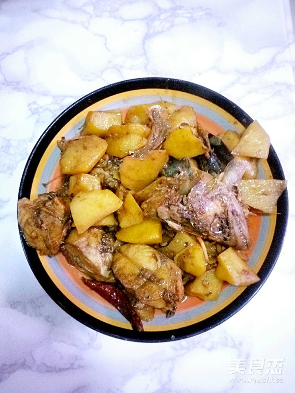 Spanish Mackerel Stewed with Potatoes recipe