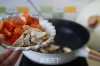 Fish Cake and Mushroom Stir-fry recipe