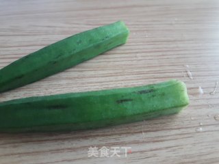 Japanese Style Cold Noodles with Enoki Mushroom and Okra recipe