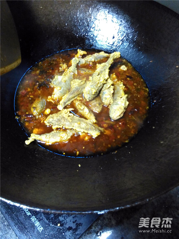 Hot and Sour Small Yellow Croaker recipe