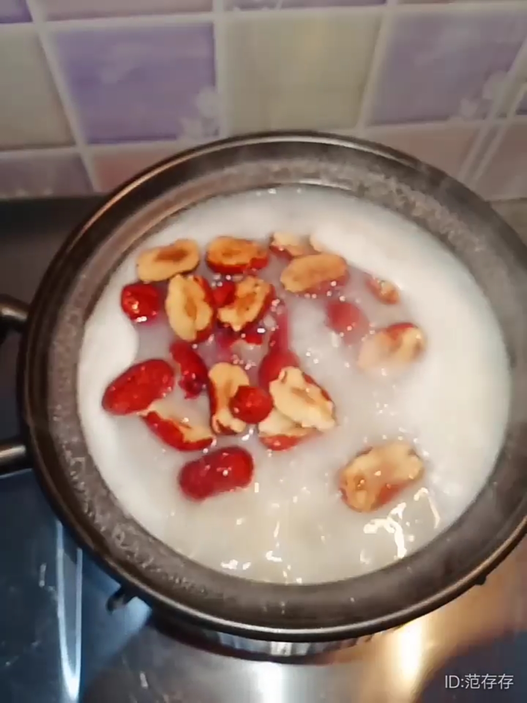 Oatmeal Lily and Red Date Porridge recipe