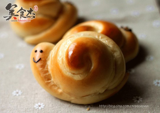 Soup Type Snail Bun recipe