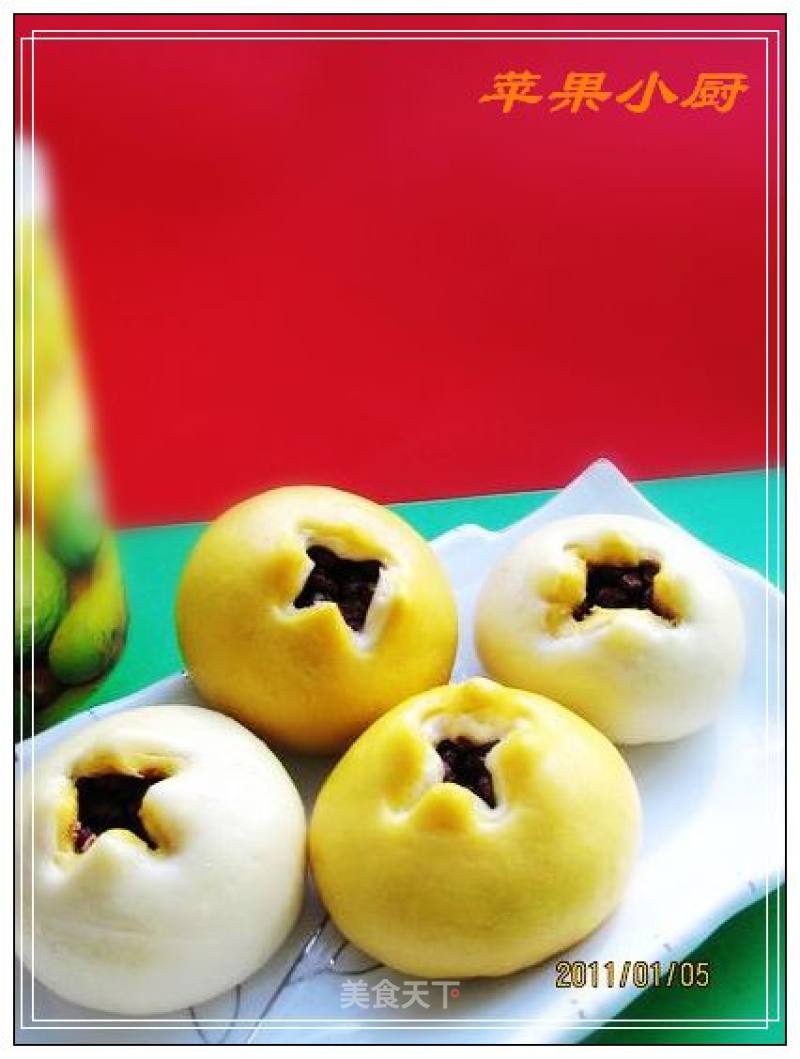 Golden and Silver Honey Bean Pomegranate Bun recipe