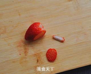 Goldfish (strawberry Creative Placing) recipe