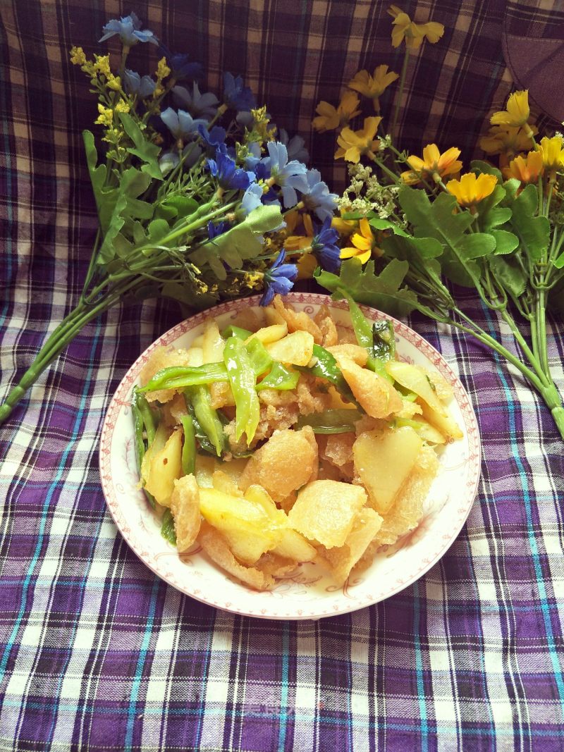 Fried Potatoes with Gluten in Oil recipe