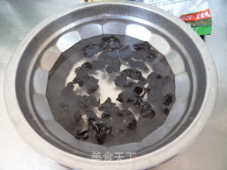 【tianjin】spinach Mixed with Black Fungus recipe