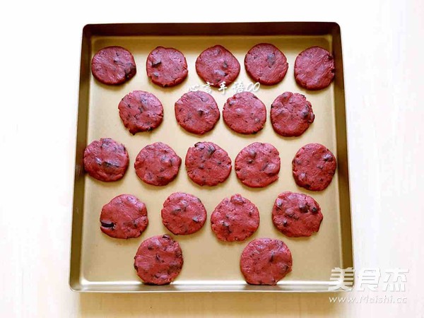 Red Velvet Chocolate Bean Cookies recipe