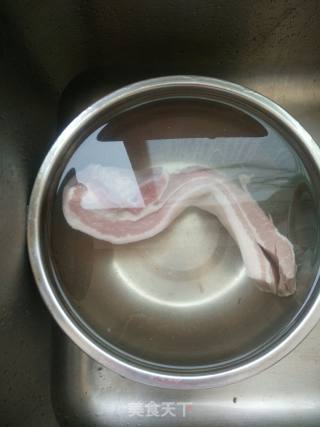 Braised Soybeans with Pork Belly and Eggs recipe