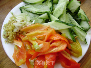 Home Cooking-fried Melon Slices with Vegetarian Chicken and Pepper recipe