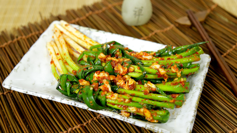 In The Hot Summer, Try The Super Refreshing Green Onion Kimchi!