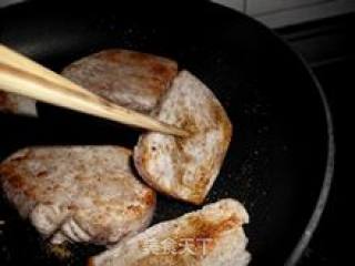 The Pan Can Also be Used for Barbecue-barbecue Steamed Buns recipe