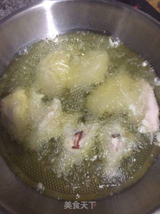 Spicy Deep-fried Chicken Wings recipe