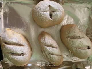 Cranberry Ou Bun recipe