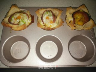 Nutritious Breakfast: Egg Ham Toast Cup recipe